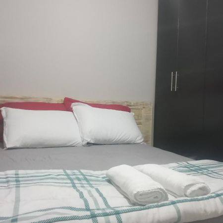 Elegante Apartamento No Centro De クリチバ エクステリア 写真