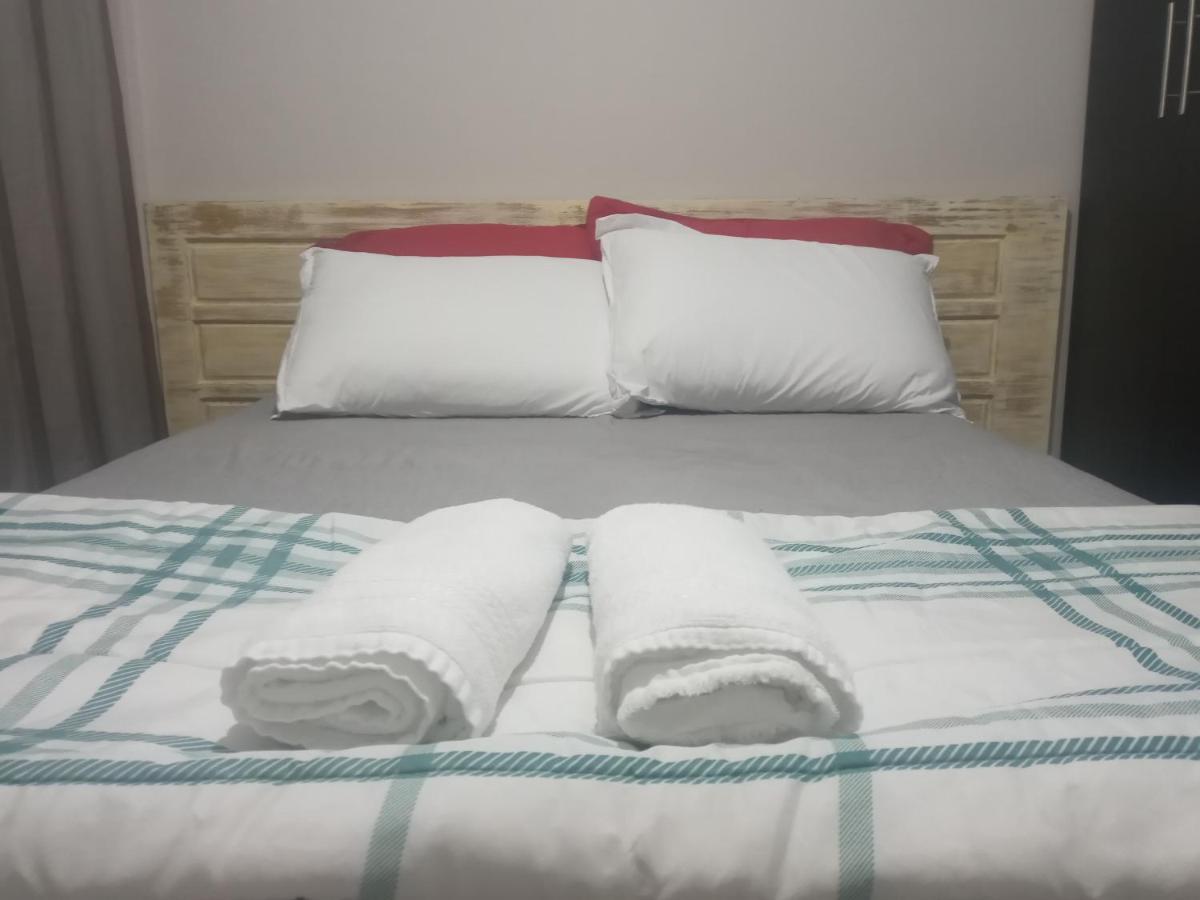 Elegante Apartamento No Centro De クリチバ エクステリア 写真